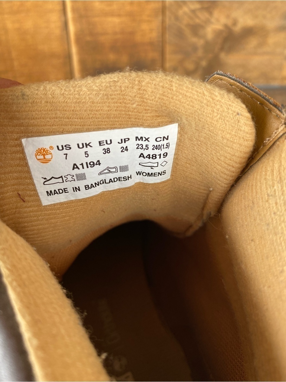Timberland Boots - Picture 10 of 10